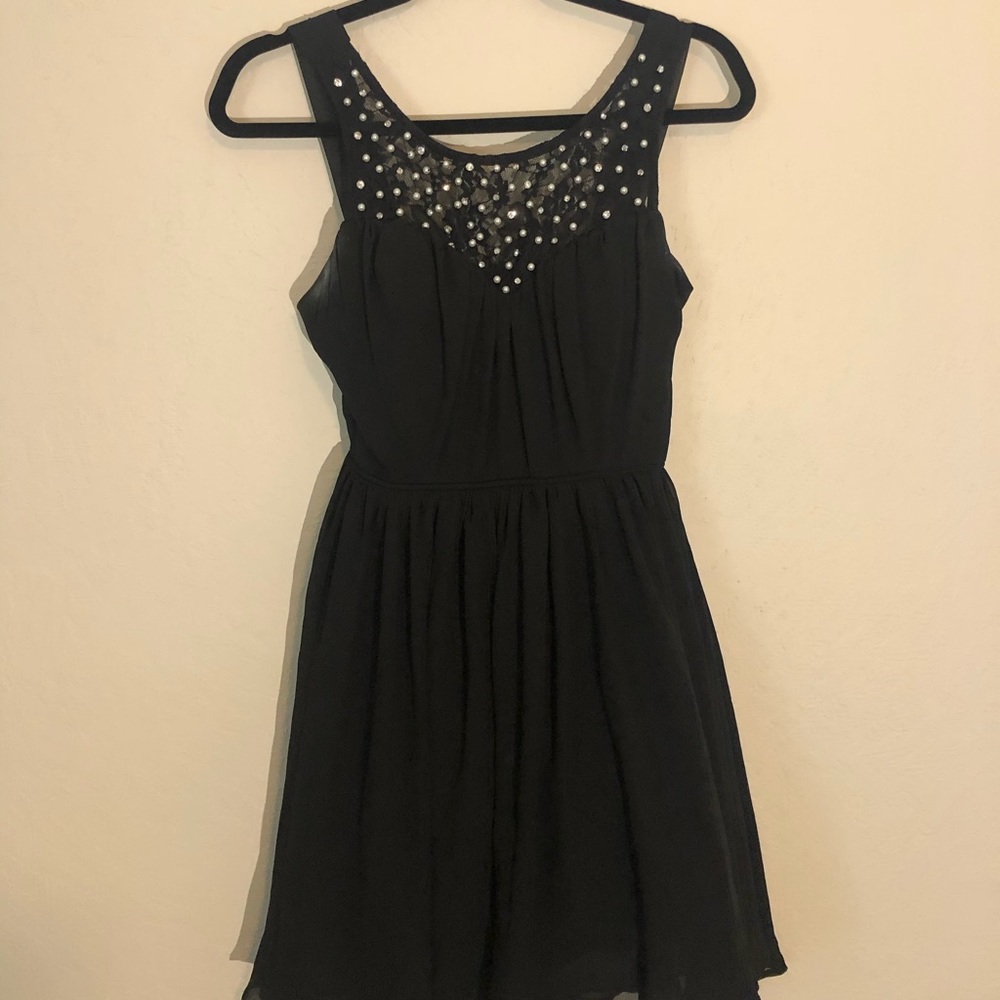 Black dress w/pearl and rhinestones